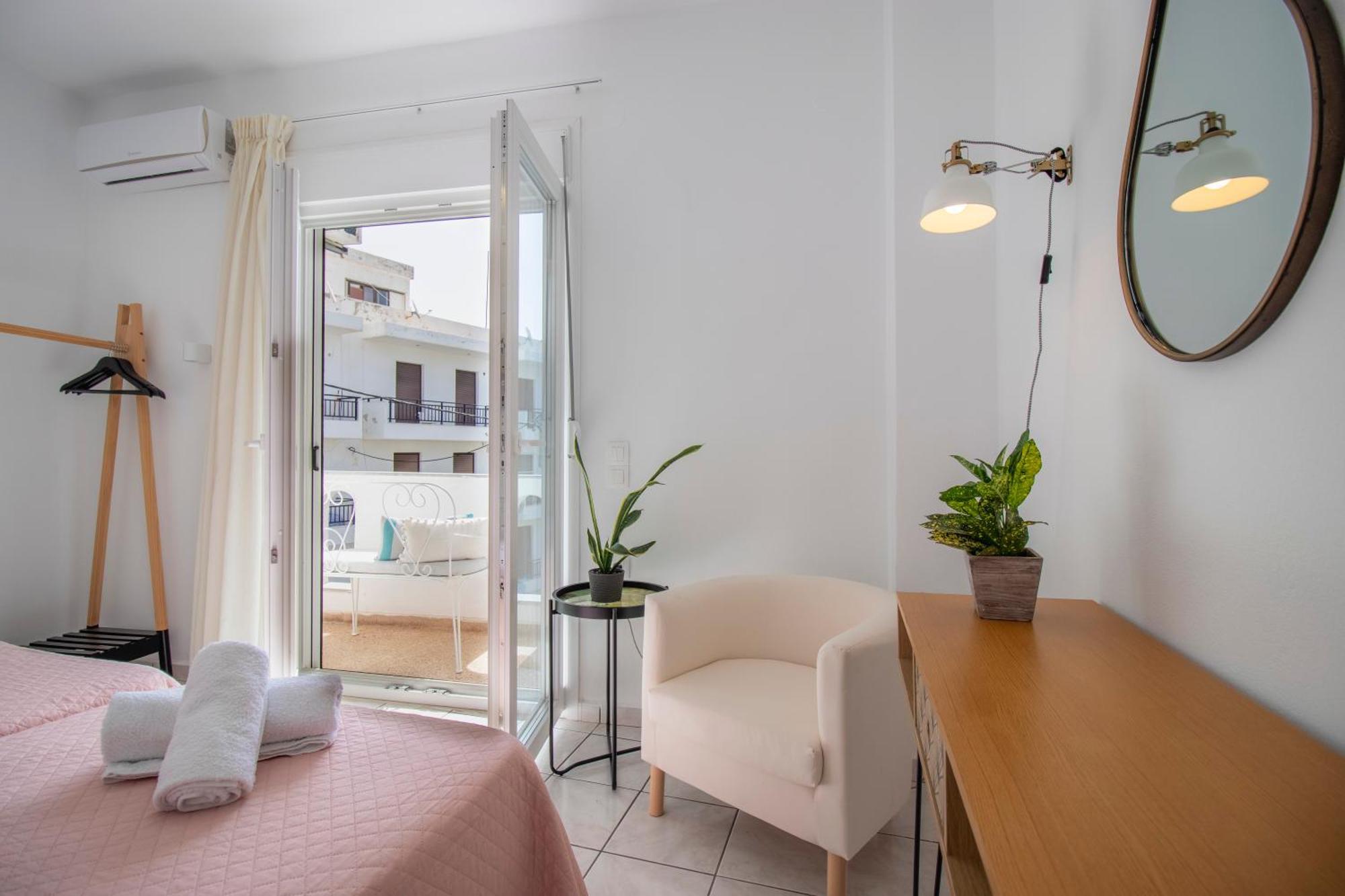 Babilia Central Appartment Suites Limenas Hersonisou Херсонісос Екстер'єр фото